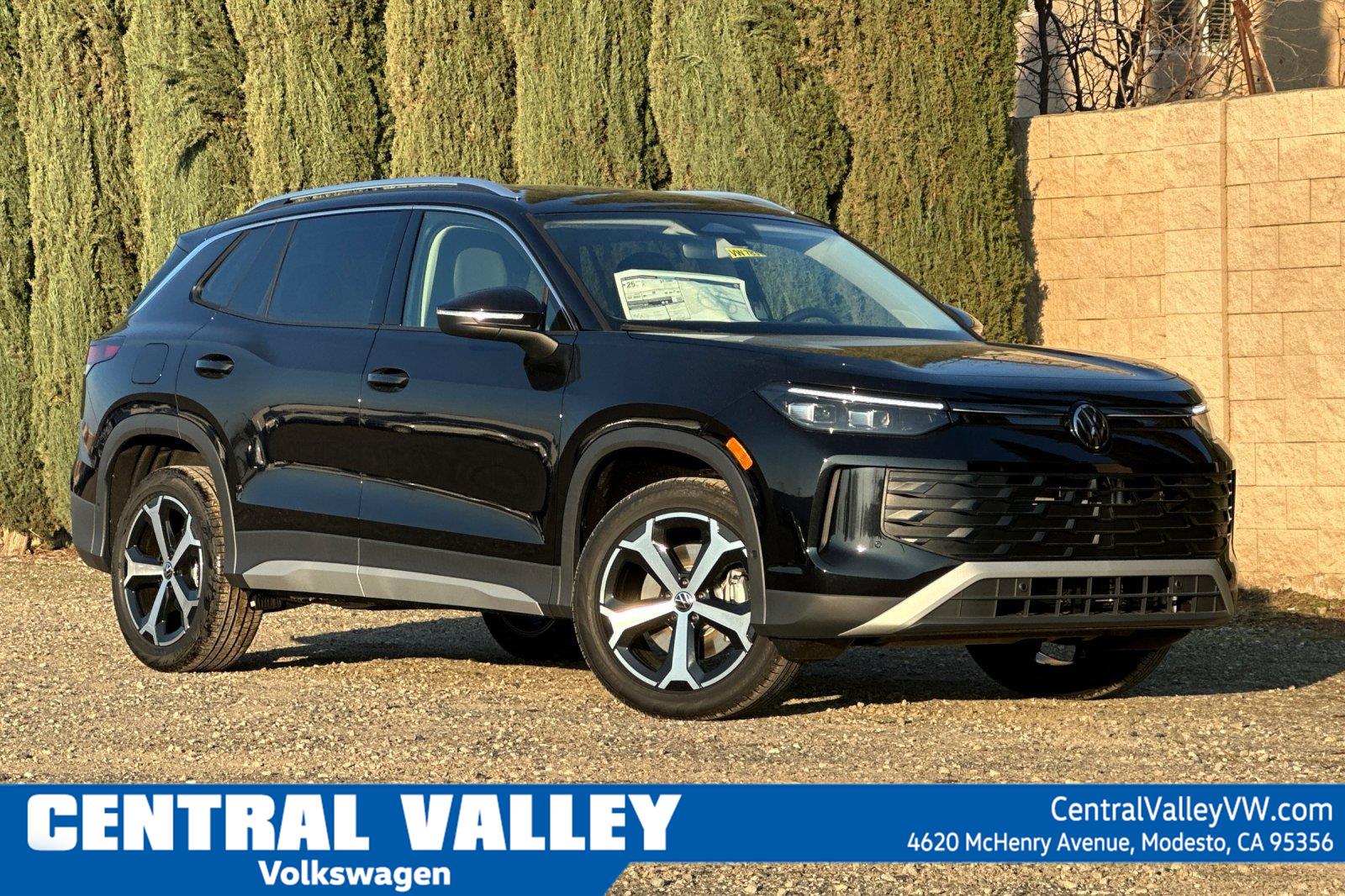 Black 2026 Volkswagen Tiguan SUV / Crossover All-Wheel Drive 8-Speed Automatic