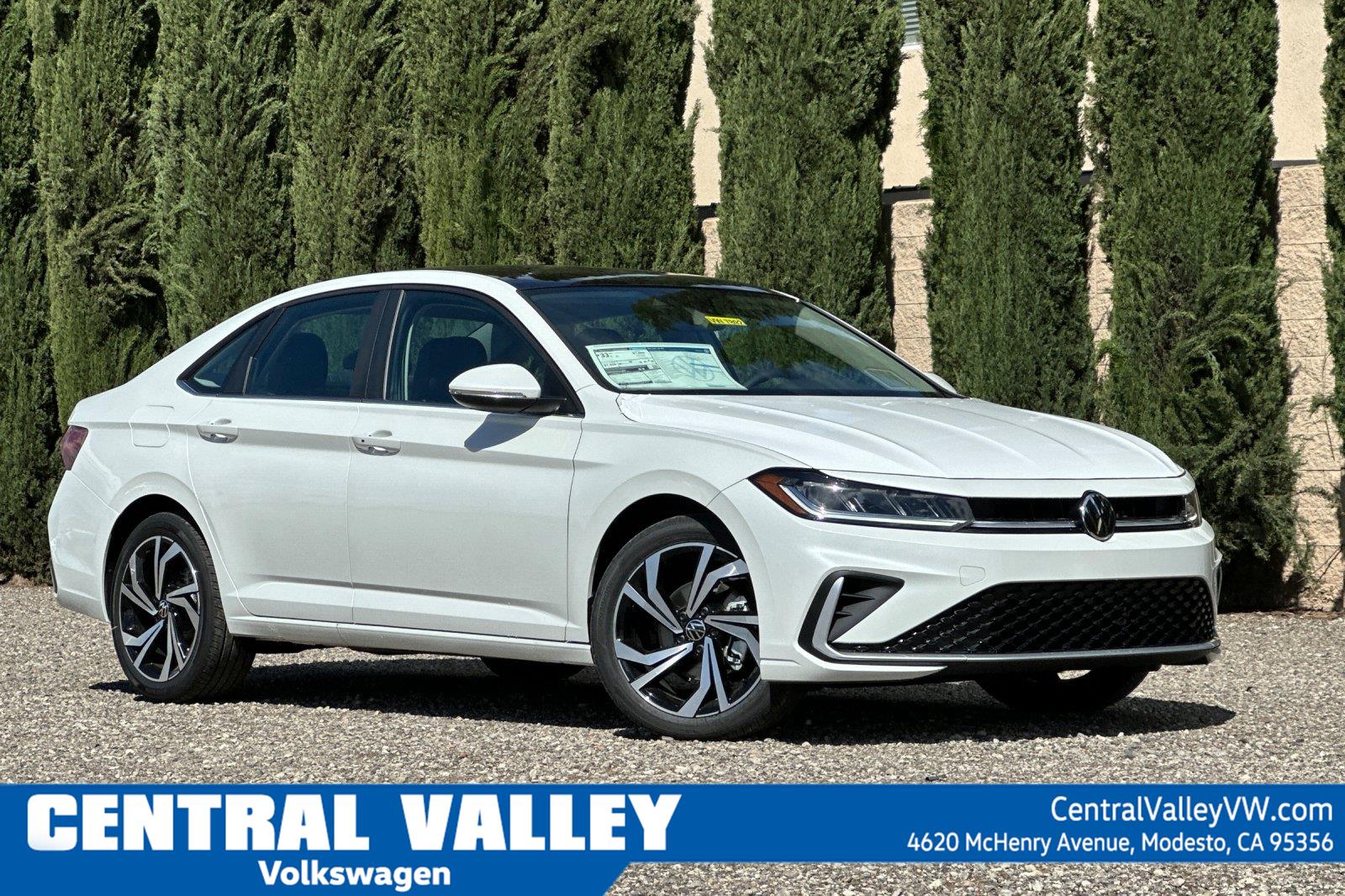 Opal White Pearl 2026 Volkswagen Jetta Sedan Front-Wheel Drive Automatic