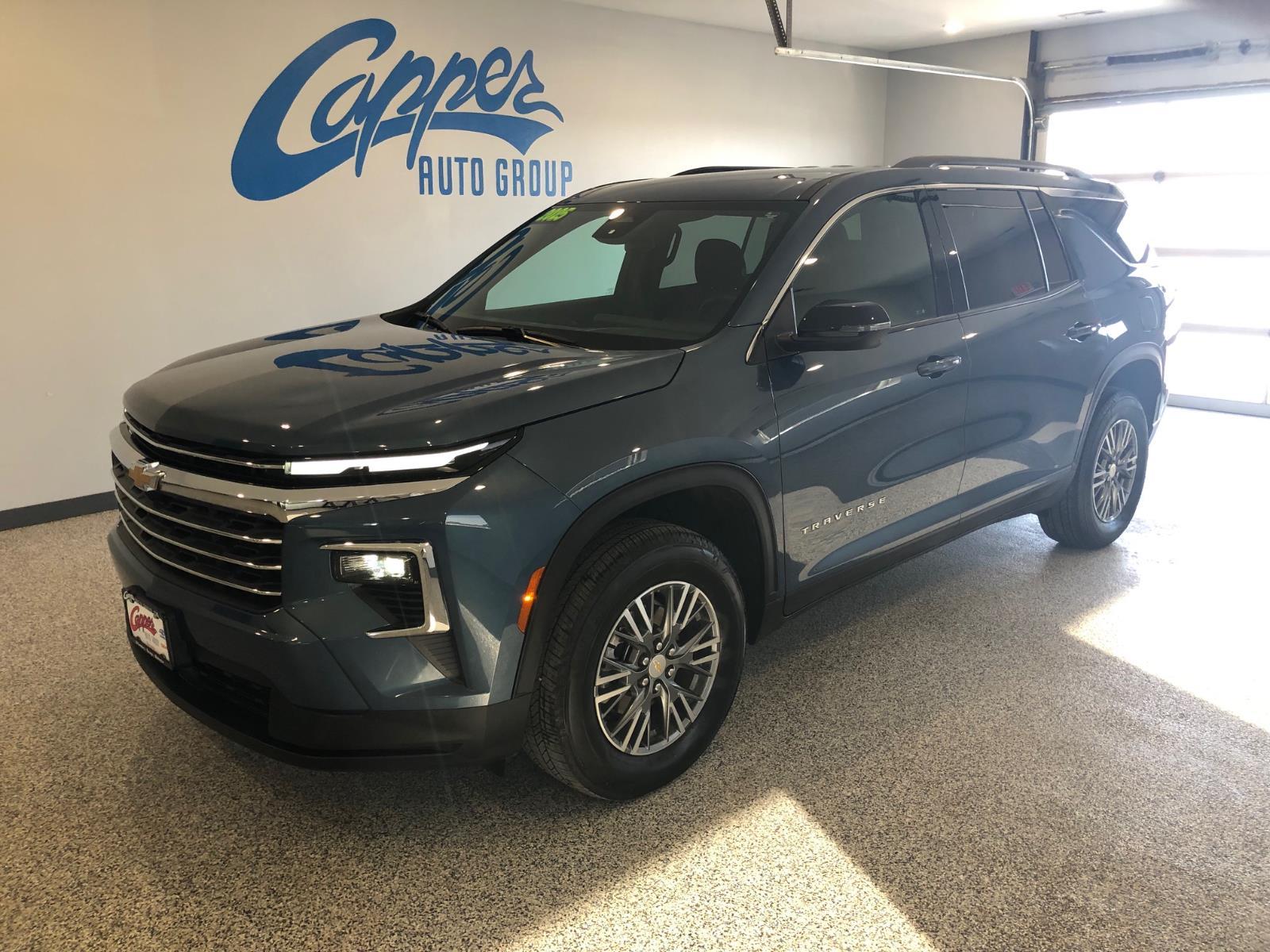 2025 Chevrolet Traverse LT AWD