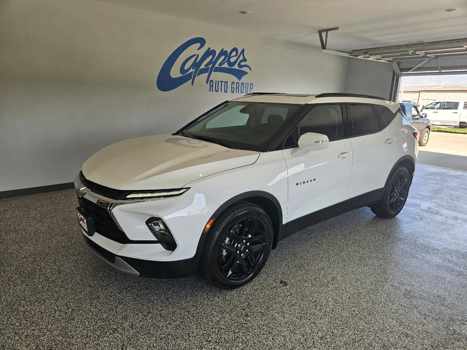 Summit White 2026 Chevrolet Blazer SUV / Crossover  9-Speed Automatic