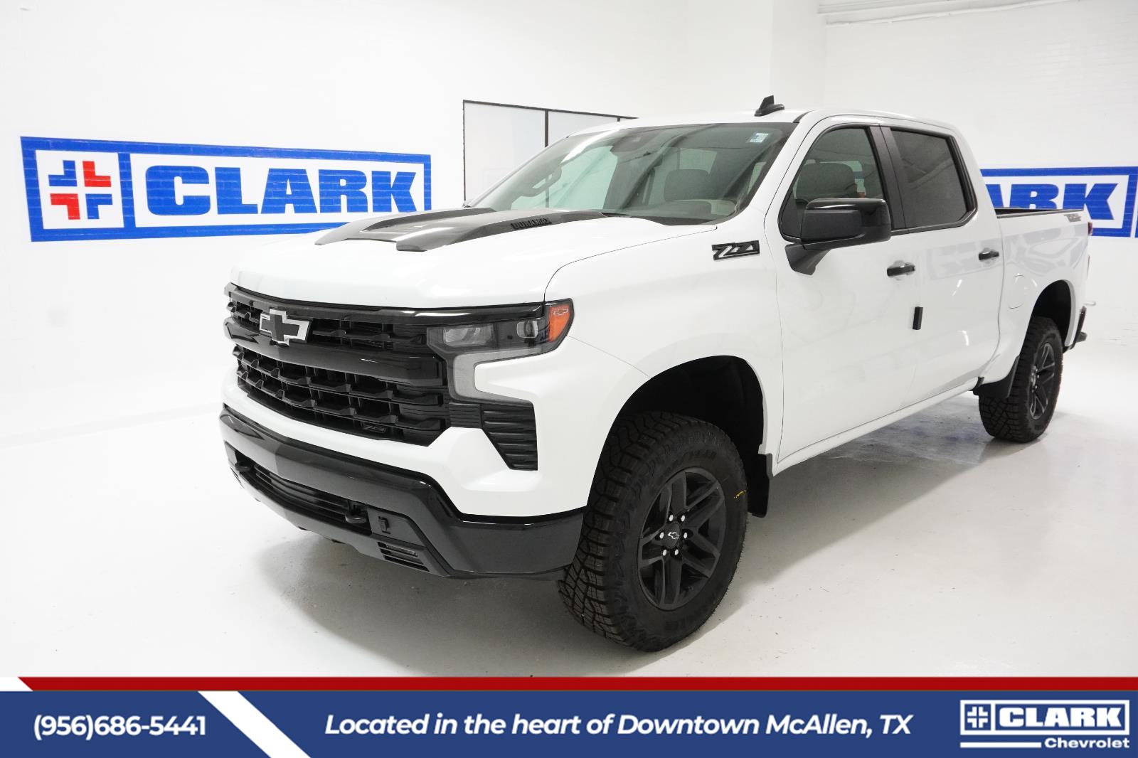 2026 Chevrolet Silverado 1500 LT Trail Boss Crew Cab 4WD