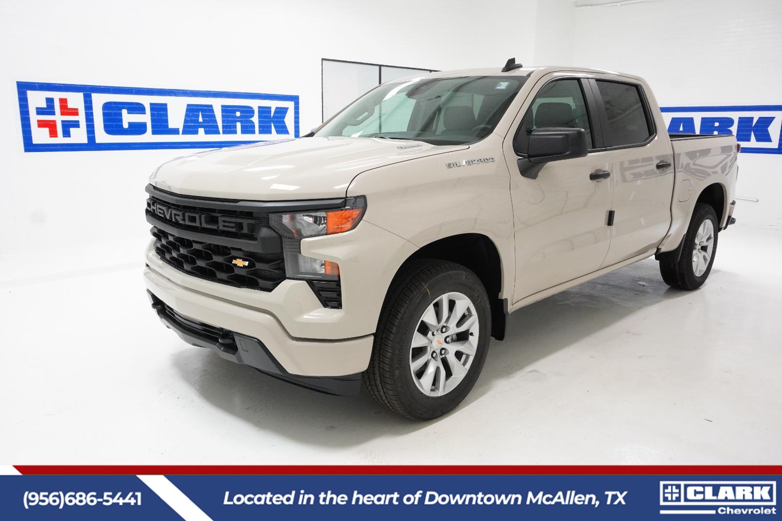 2026 Chevrolet Silverado 1500 Custom Crew Cab RWD