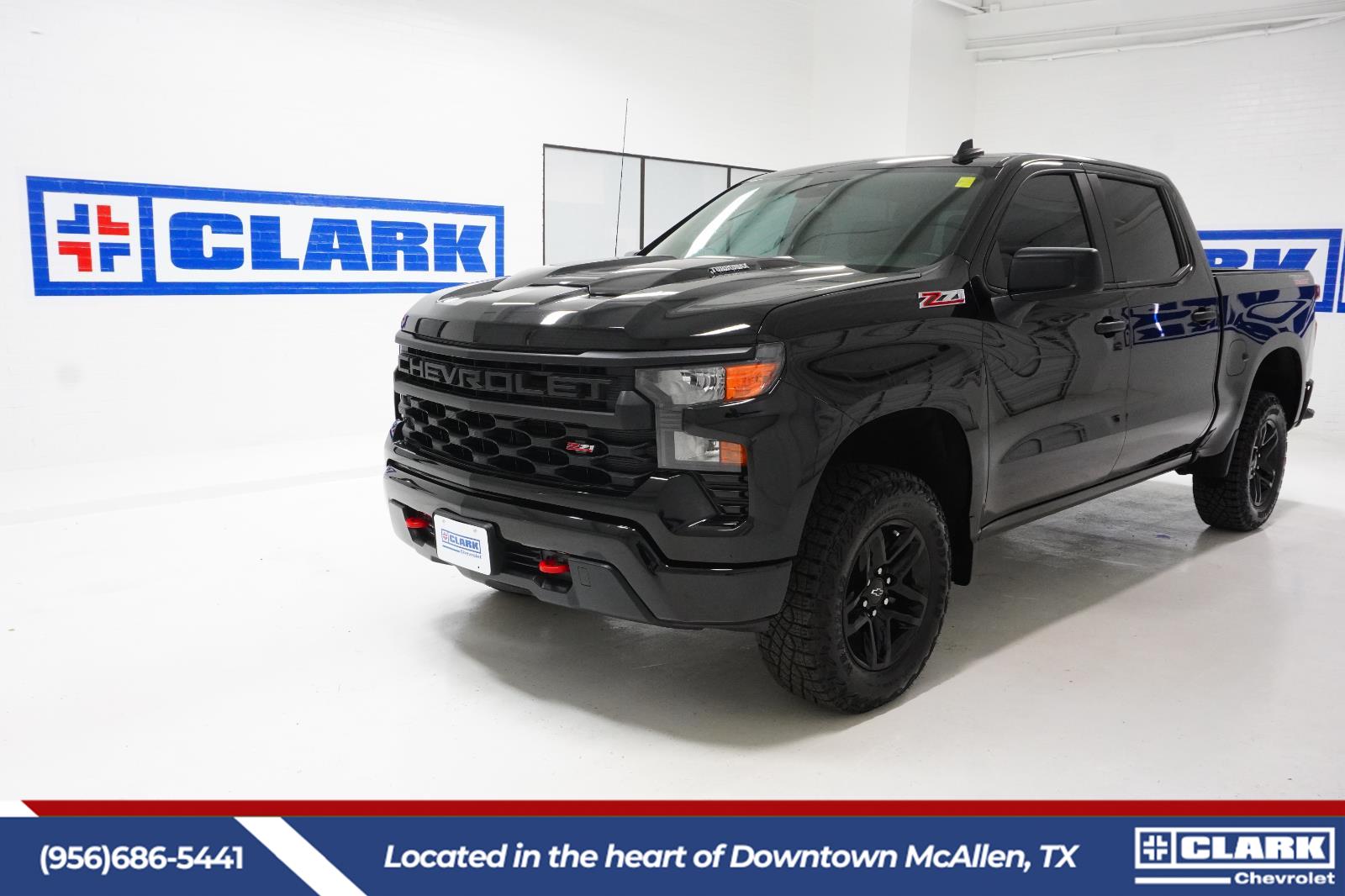 2025 Chevrolet Silverado 1500 Custom Trail Boss Crew Cab 4WD