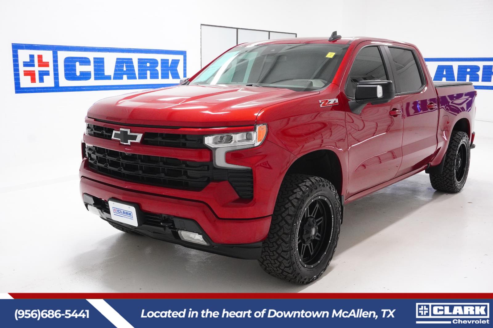 2022 Chevrolet Silverado 1500 RST Crew Cab 4WD