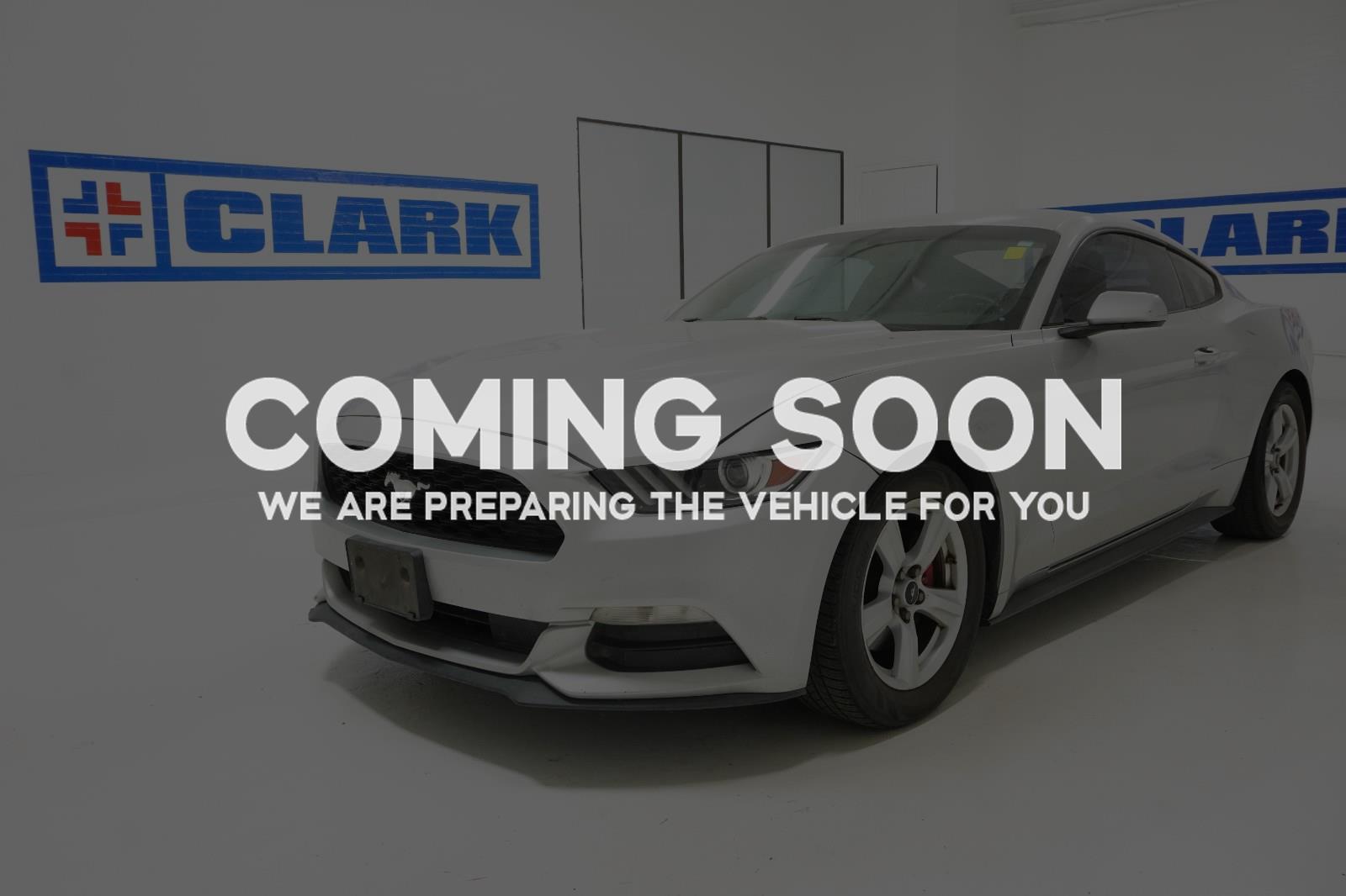 2016 Ford Mustang V6 Coupe RWD