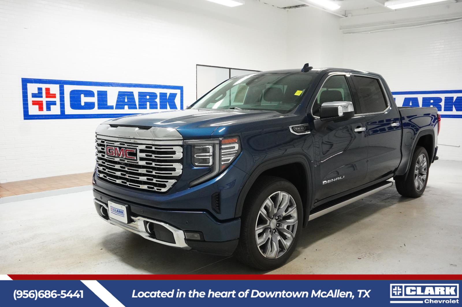GMC Sierra 1500 Denali Crew Cab 4WD