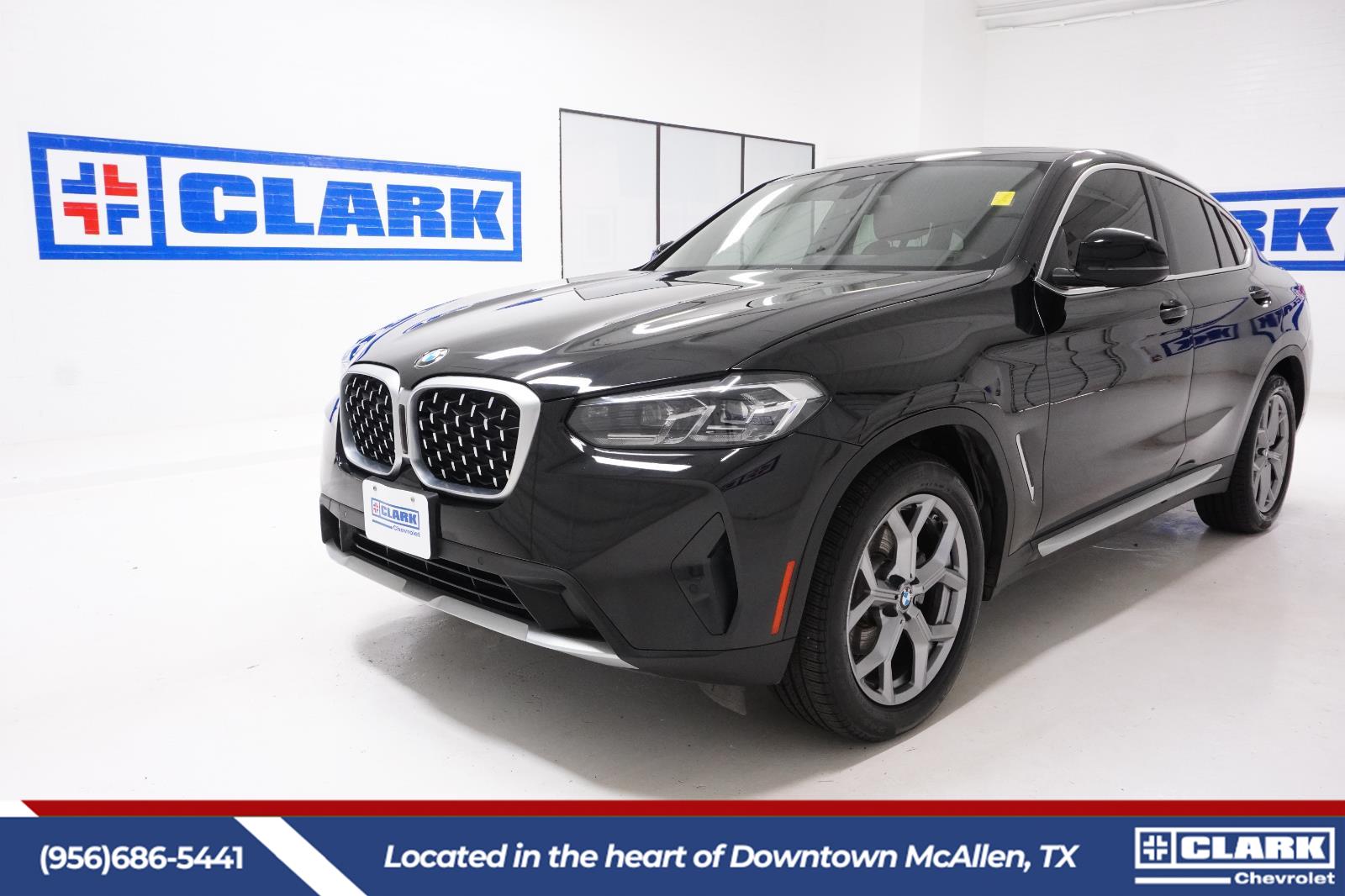 2023 BMW X4 xDrive30i AWD