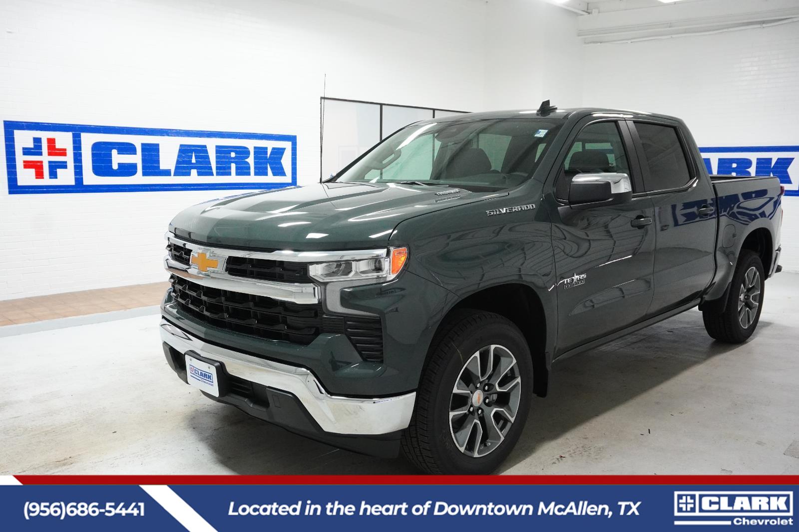 2026 Chevrolet Silverado 1500 LT Crew Cab RWD