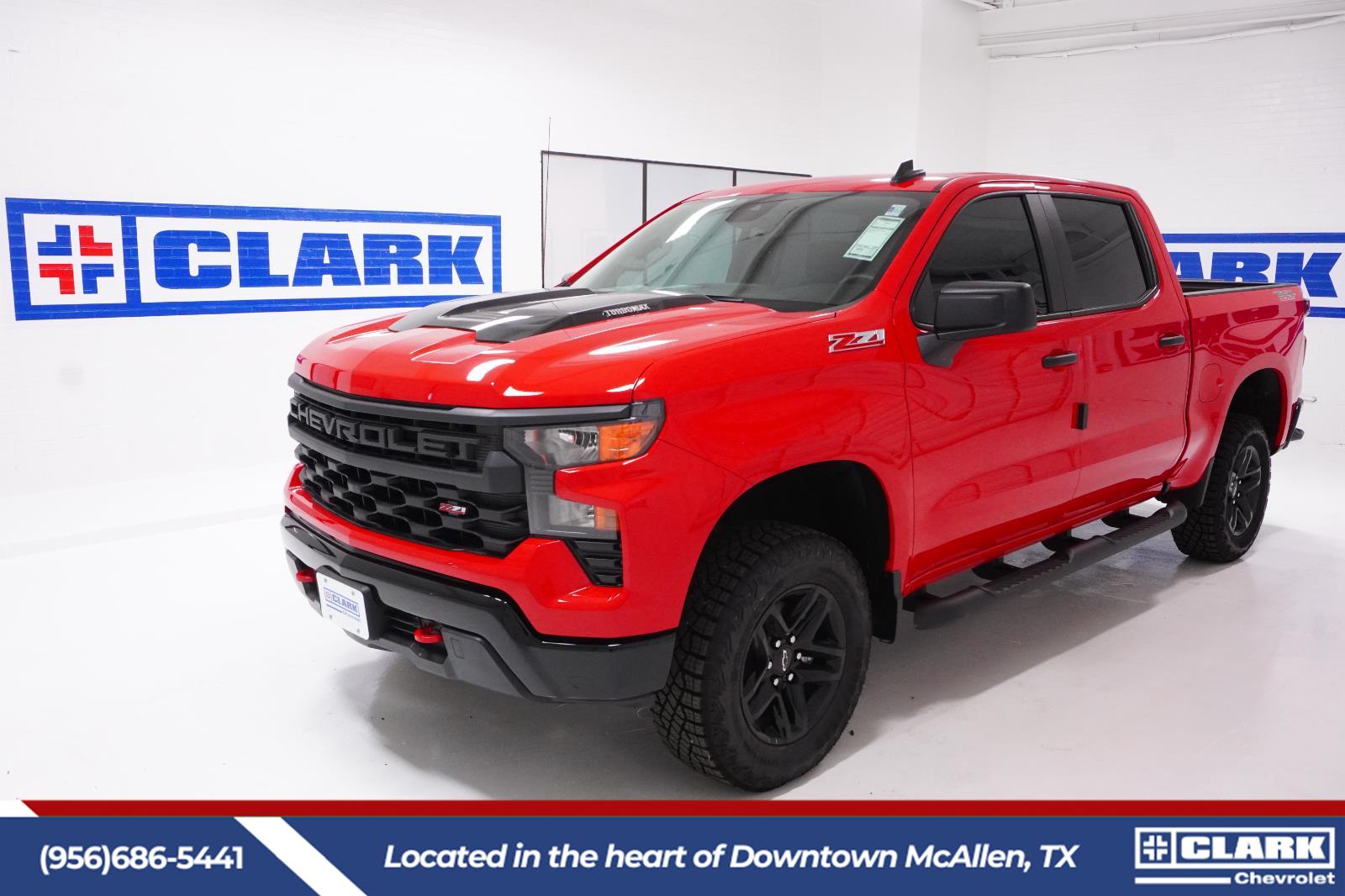 2026 Chevrolet Silverado 1500 Custom Trail Boss Crew Cab 4WD