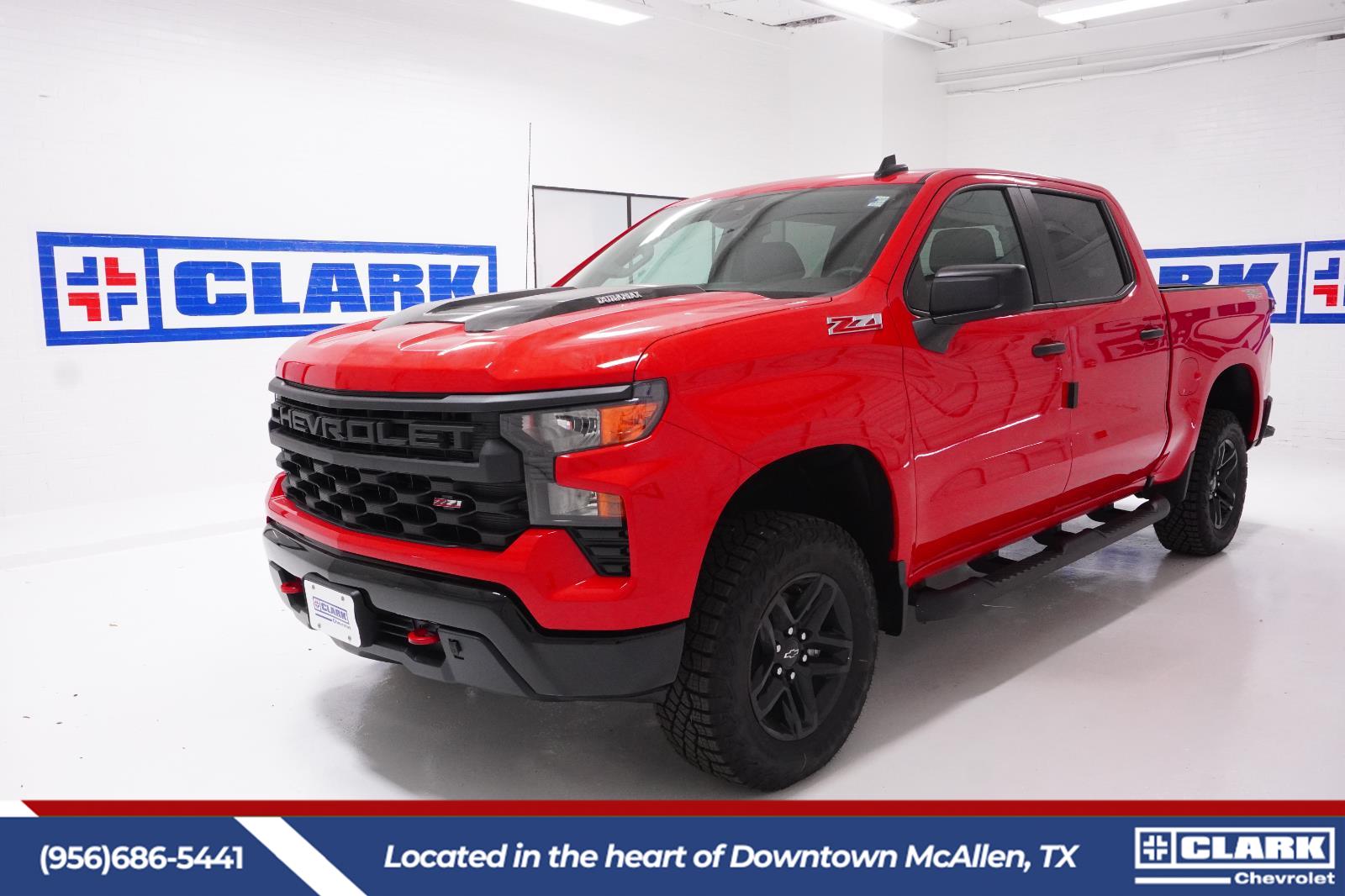 2026 Chevrolet Silverado 1500 Custom Trail Boss Crew Cab 4WD