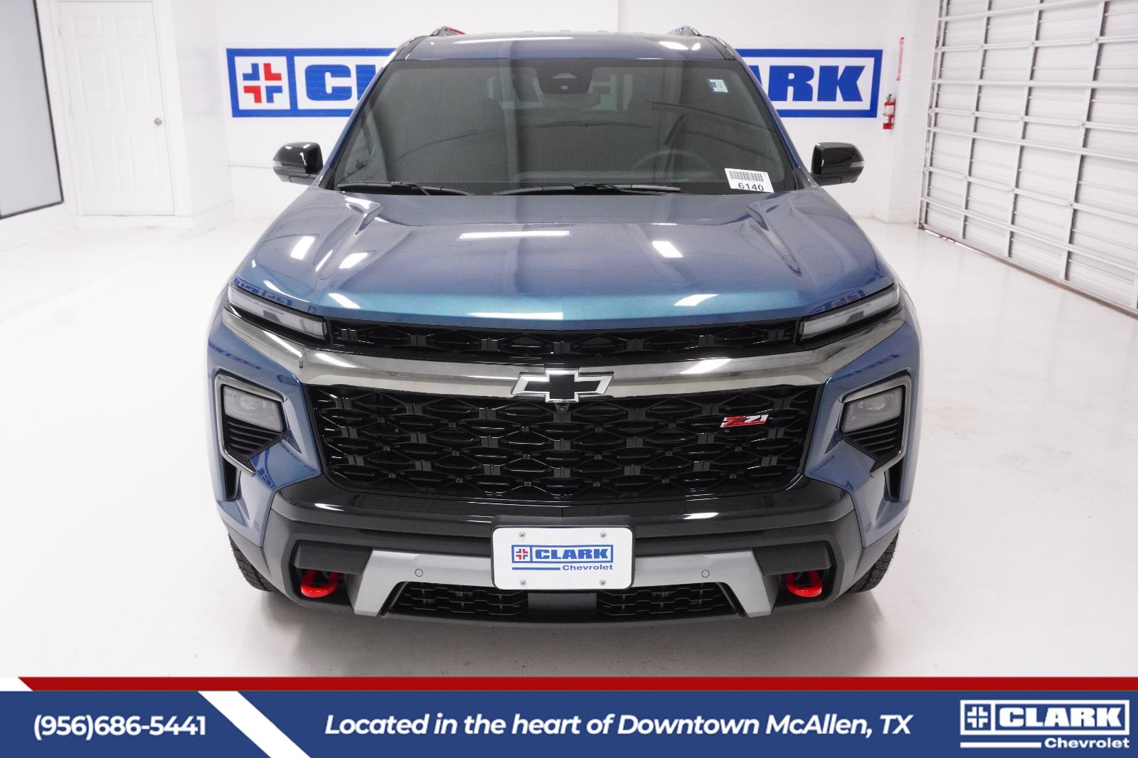 View vehicle photo 2