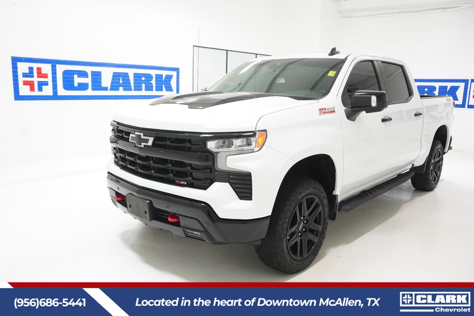 2024 Chevrolet Silverado 1500 LT Trail Boss Crew Cab 4WD