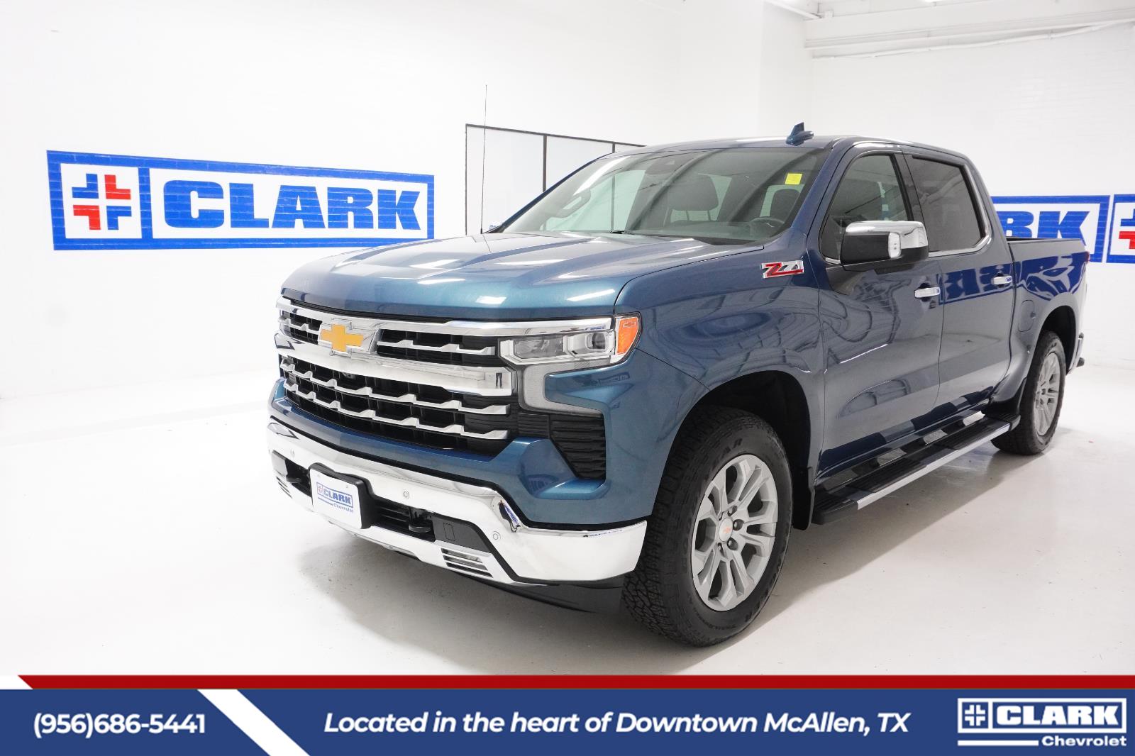 2024 Chevrolet Silverado 1500 LTZ Crew Cab 4WD