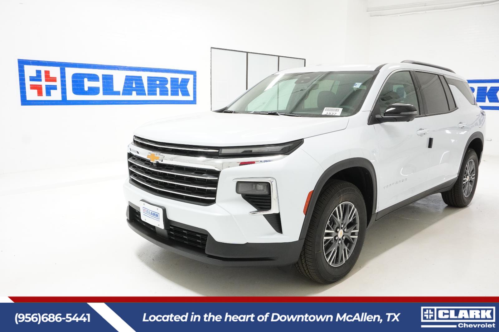 2026 Chevrolet Traverse LT FWD