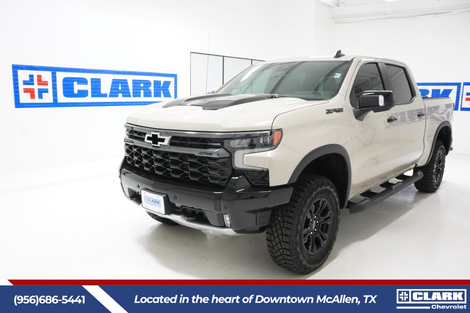 White Sands 2026 Chevrolet Silverado 1500 ZR2 Crew Cab 4WD Pickup Truck Four-Wheel Drive Automatic