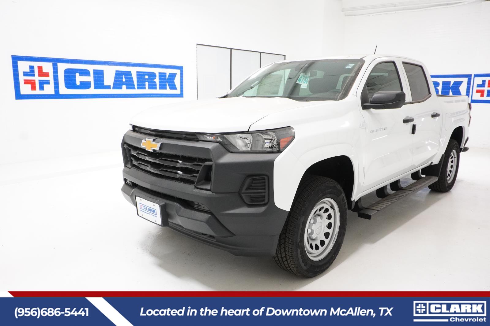 Summit White 2026 Chevrolet Colorado Pickup Truck Four-Wheel Drive 8-Speed Automatic