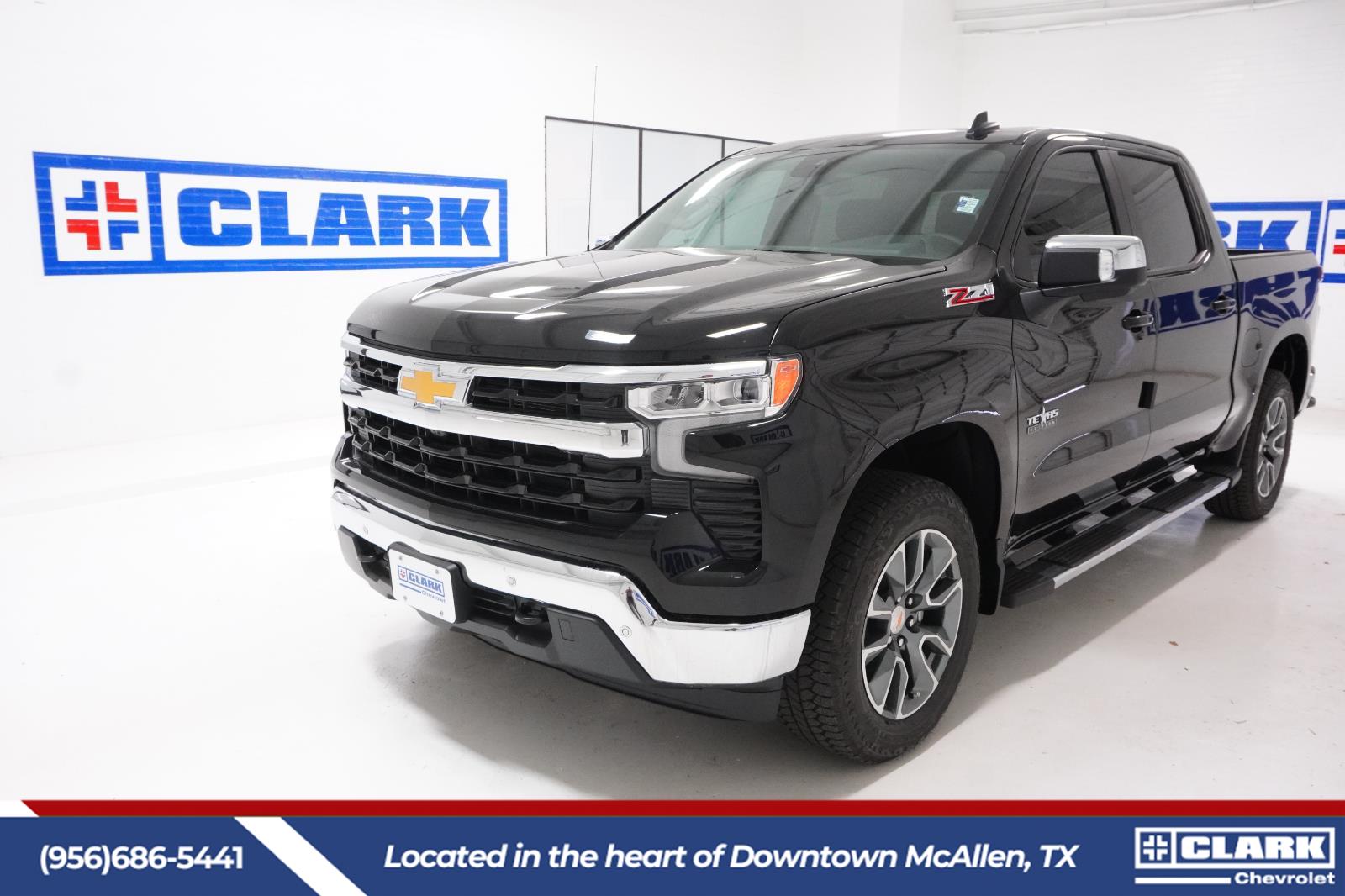 2026 Chevrolet Silverado 1500 LT Crew Cab 4WD