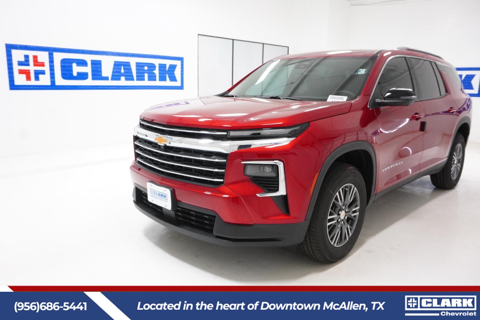 Radiant Red Tintcoat 2026 Chevrolet Traverse LT FWD SUV / Crossover Front-Wheel Drive 8-Speed Automatic