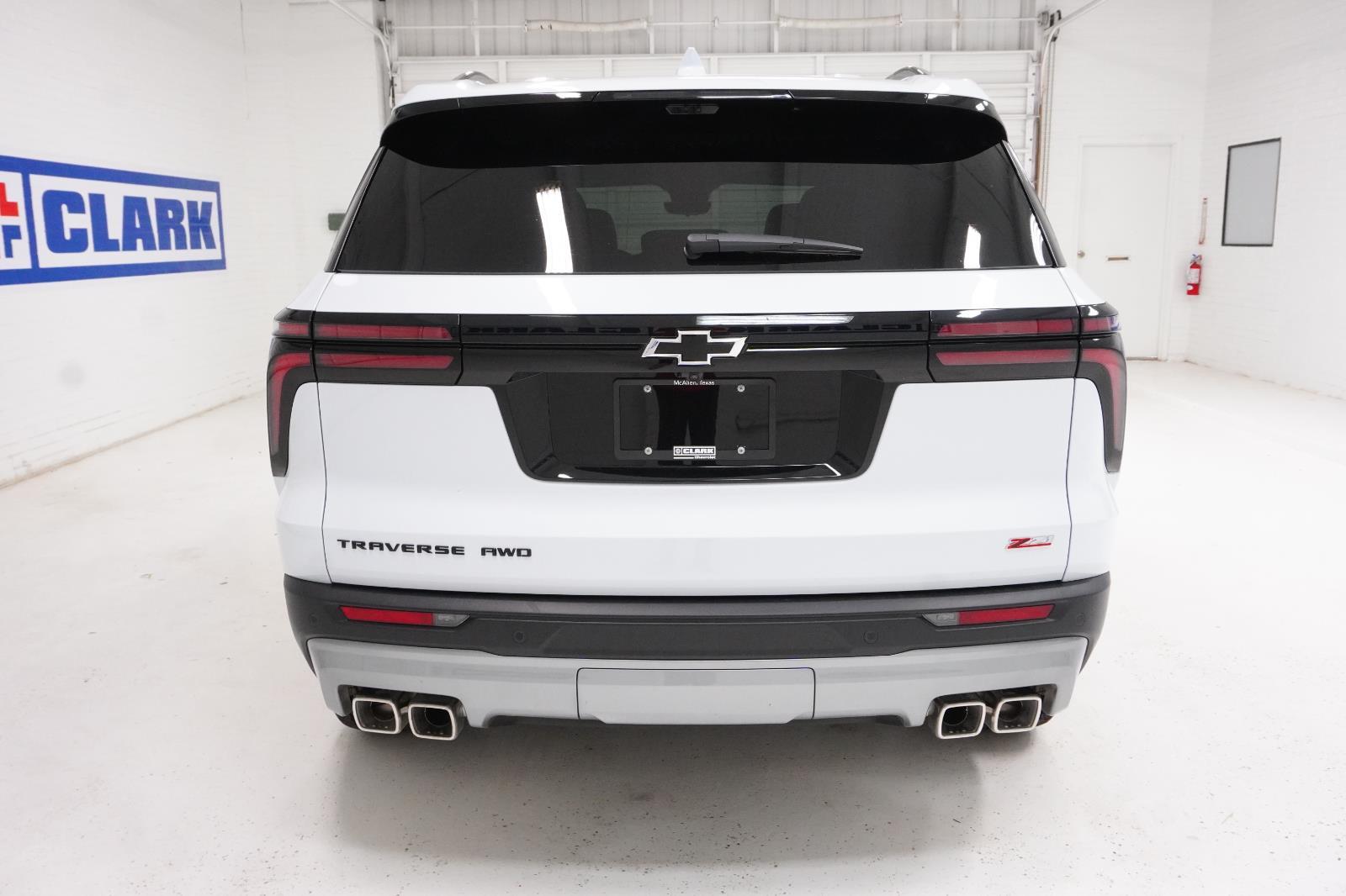 View vehicle photo 6