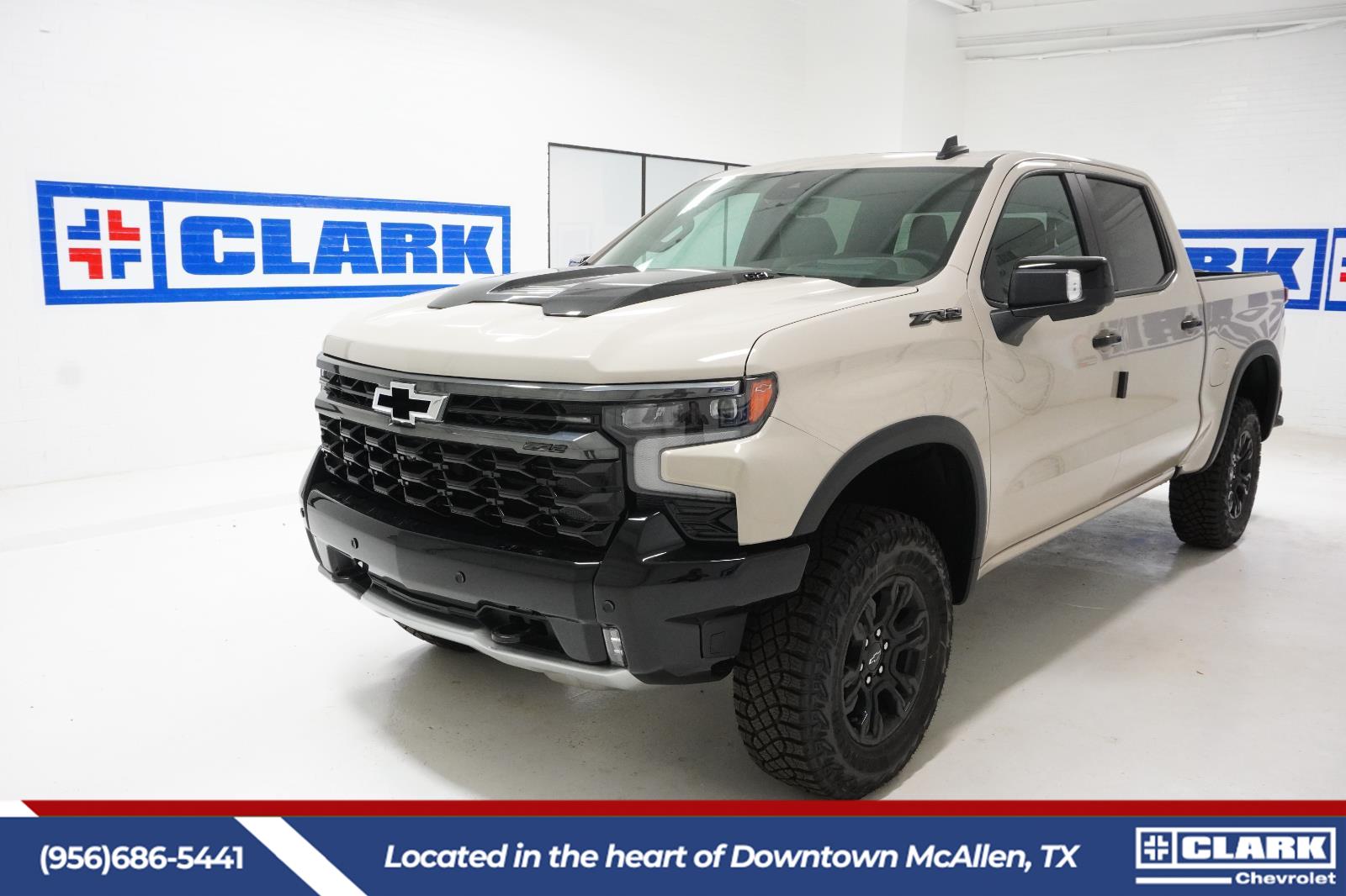 White Sands 2026 Chevrolet Silverado 1500 ZR2 Crew Cab 4WD Pickup Truck Four-Wheel Drive Automatic