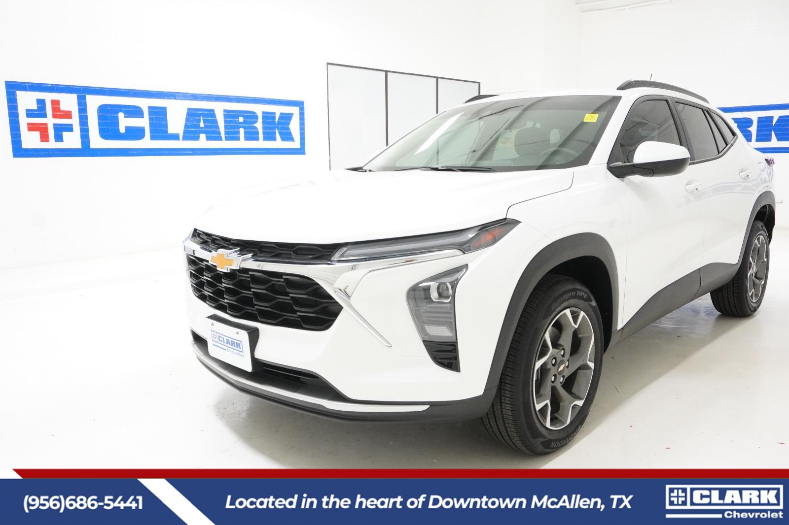 Summit White 2025 Chevrolet Trax LT FWD SUV / Crossover Front-Wheel Drive 6-Speed Automatic