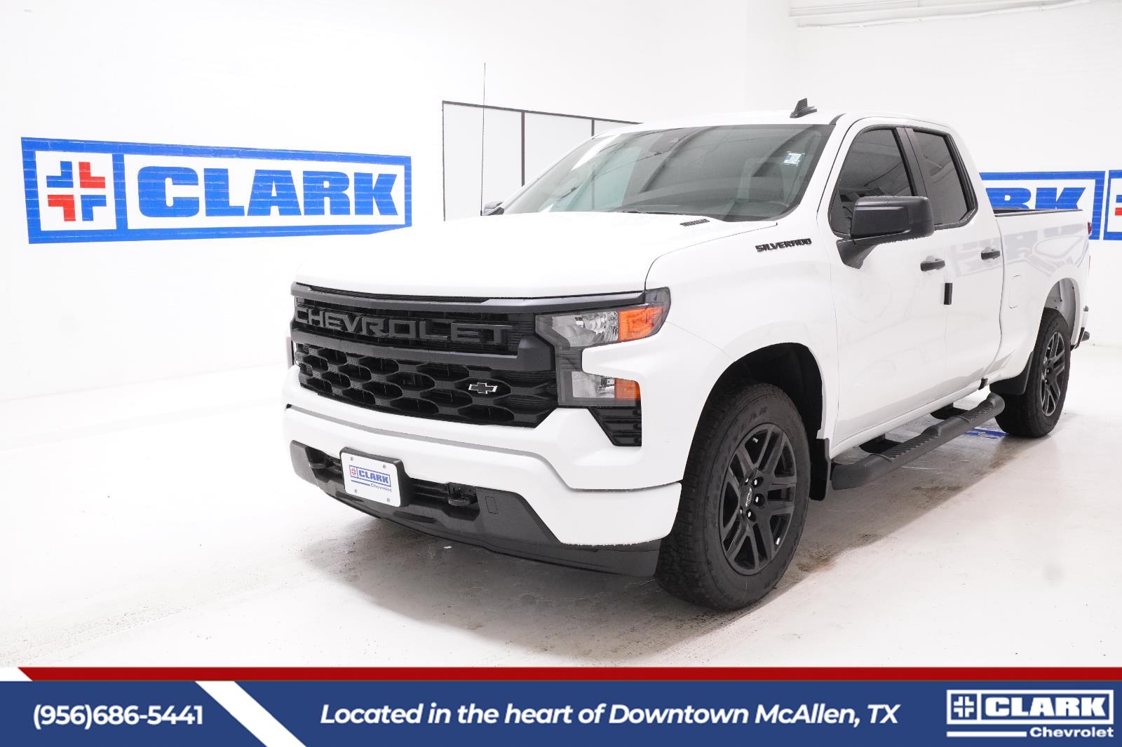 Summit White 2026 Chevrolet Silverado 1500 Pickup Truck 4X2 8-Speed Automatic