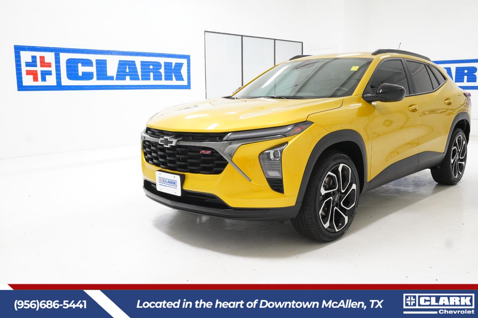 Nitro Yellow Metallic 2025 Chevrolet Trax RS with 2RS FWD SUV / Crossover Front-Wheel Drive 6-Speed Automatic