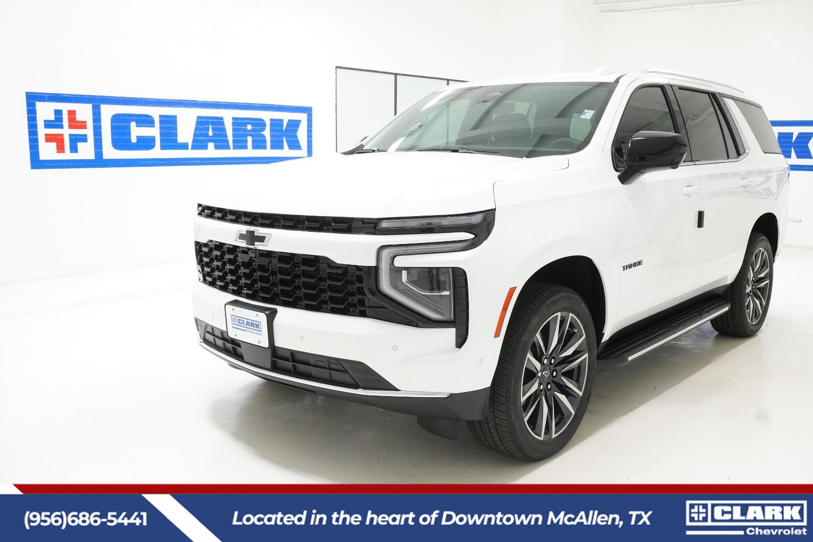 Summit White 2026 Chevrolet Tahoe SUV / Crossover 4X2 Automatic