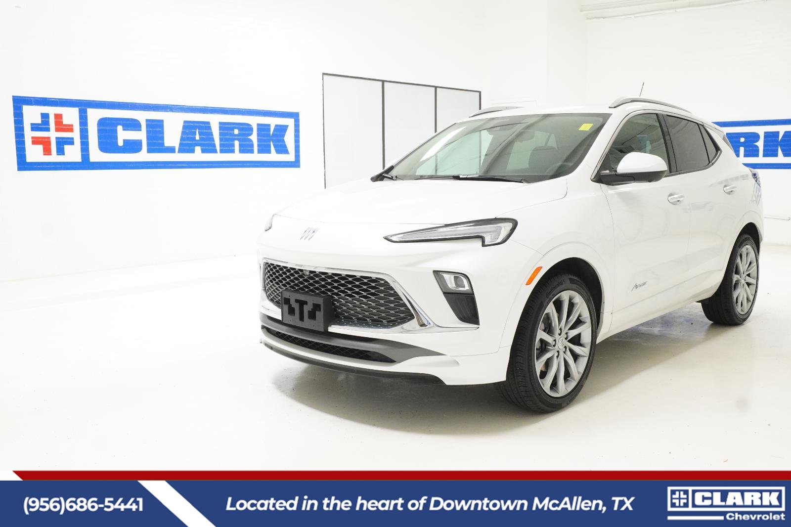 White Frost Tricoat 2025 Buick Encore GX Avenir FWD SUV / Crossover Front-Wheel Drive Continuously Variable Transmission