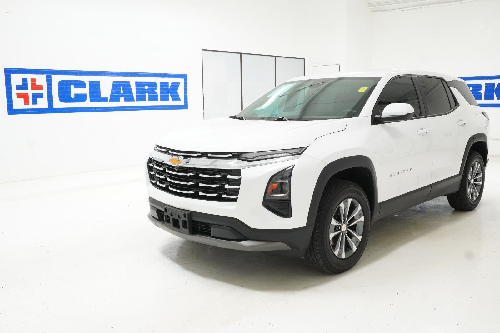 Summit White 2026 Chevrolet Equinox LT FWD SUV / Crossover Front-Wheel Drive Continuously Variable Transmission