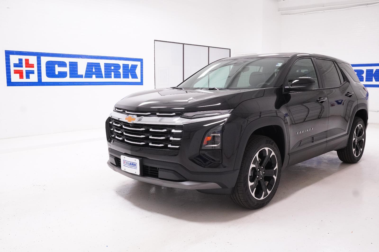 Mosaic Black Metallic 2026 Chevrolet Equinox SUV / Crossover Front-Wheel Drive Continuously Variable Transmission