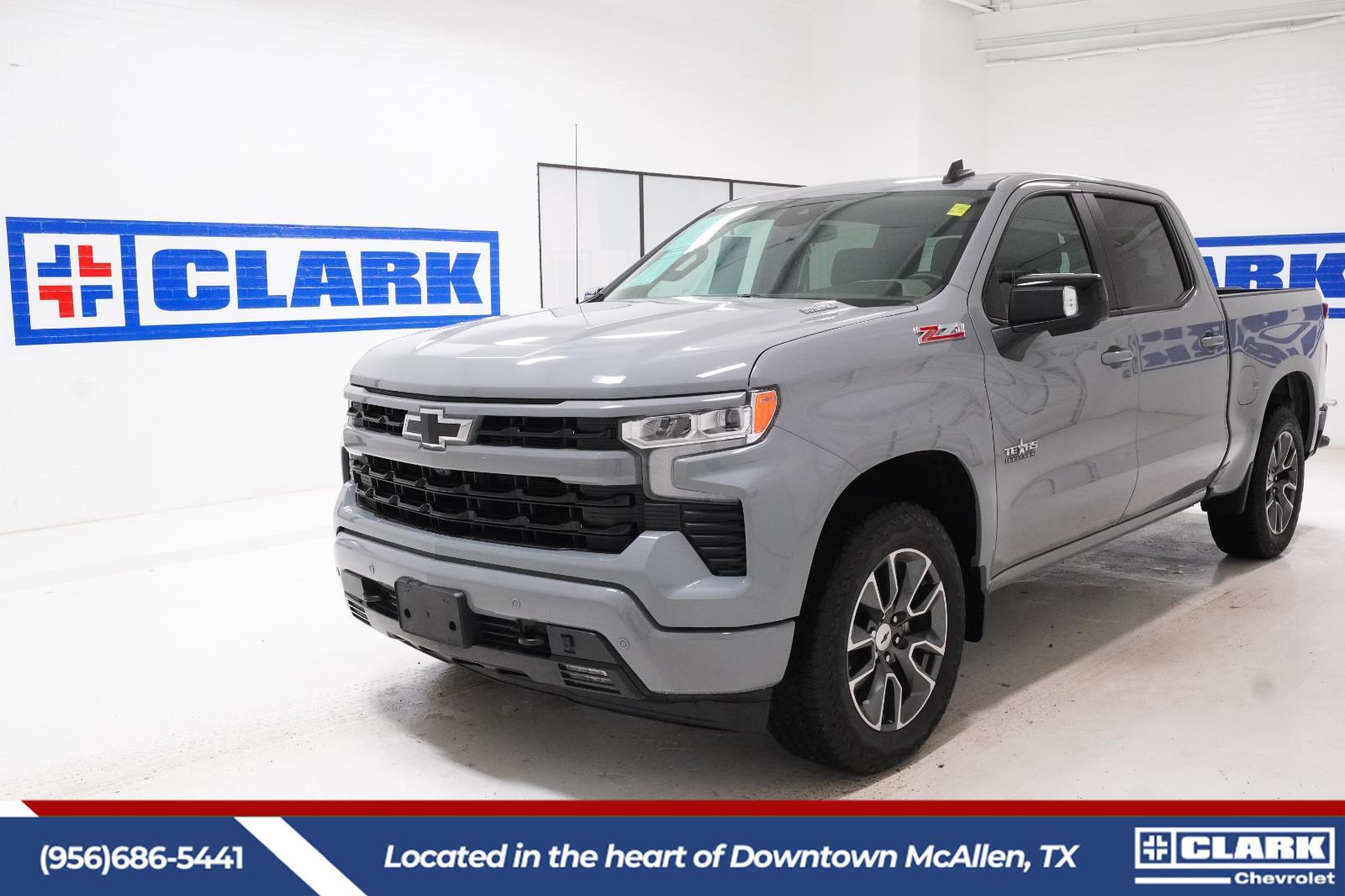 Slate Gray Metallic 2024 Chevrolet Silverado 1500 RST Crew Cab 4WD Pickup Truck Four-Wheel Drive Automatic
