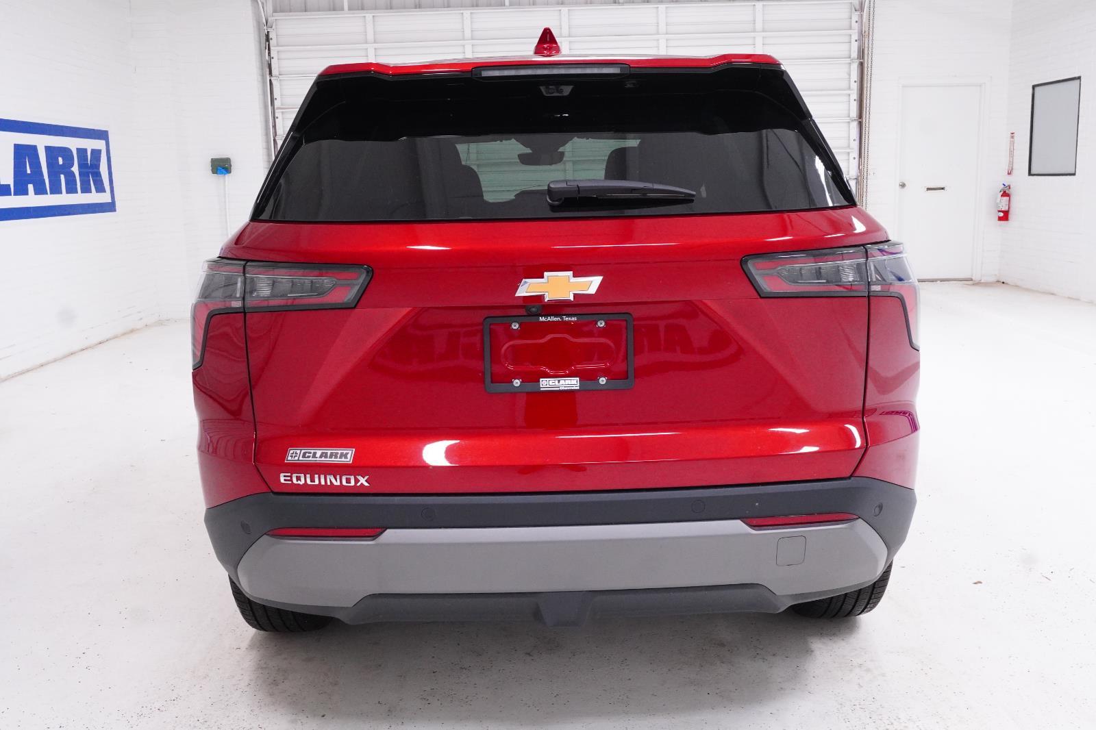 View vehicle photo 6