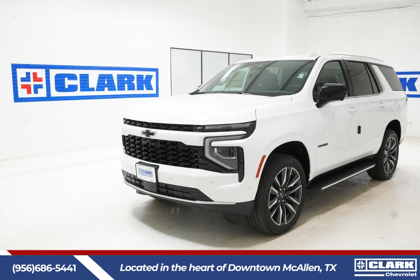 Summit White 2026 Chevrolet Tahoe SUV / Crossover 4X2 Automatic
