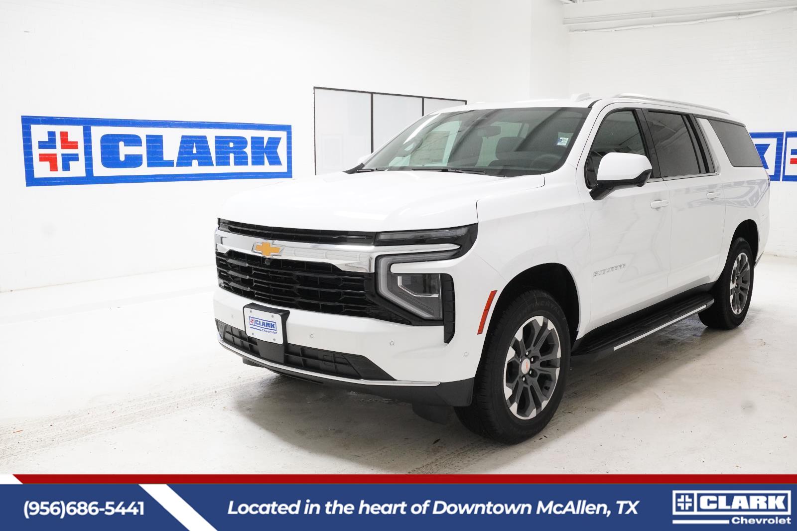 Summit White 2026 Chevrolet Suburban SUV / Crossover 4X2 Automatic
