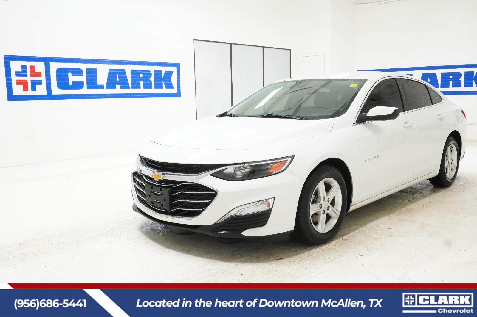 Summit White 2021 Chevrolet Malibu LS FWD Sedan Front-Wheel Drive Continuously Variable Transmission