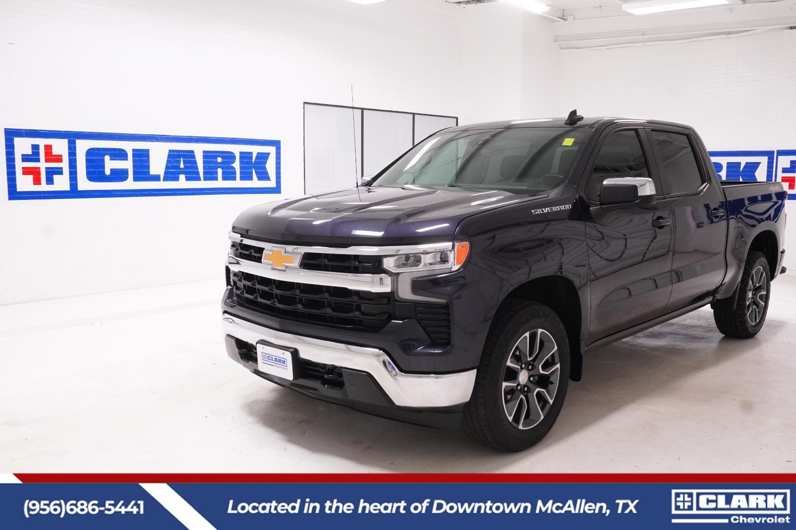 Dark Ash Metallic 2023 Chevrolet Silverado 1500 Pickup Truck Four-Wheel Drive 8-Speed Automatic