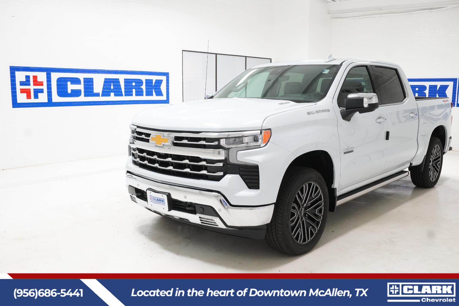 Polar White Tricoat 2026 Chevrolet Silverado 1500 Pickup Truck Four-Wheel Drive Automatic