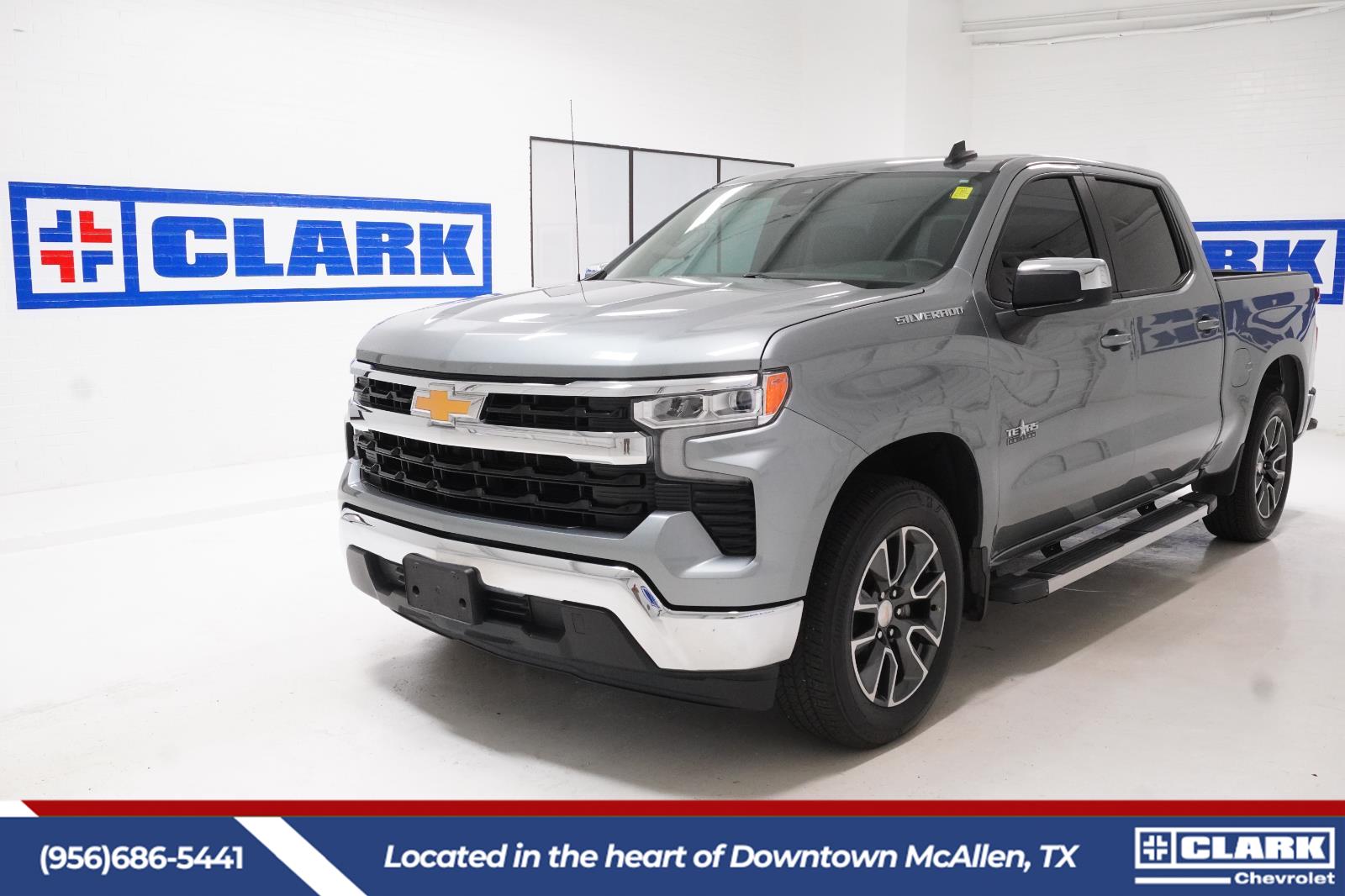 Sterling Gray Metallic 2024 Chevrolet Silverado 1500 LT Crew Cab RWD Pickup Truck 4X2 Automatic