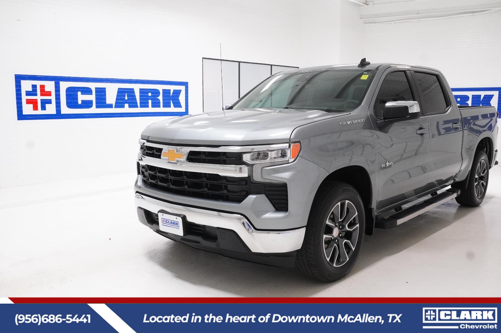 Sterling Gray Metallic 2024 Chevrolet Silverado 1500 LT Crew Cab RWD Pickup Truck 4X2 Automatic