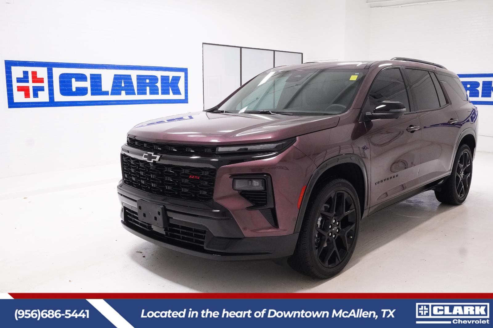 Stardust Metallic 2025 Chevrolet Traverse SUV / Crossover Front-Wheel Drive 8-Speed Automatic