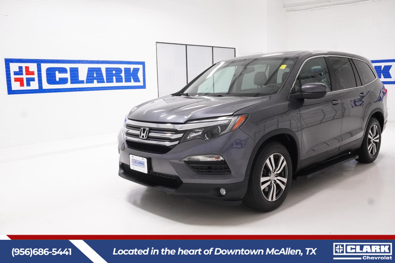 Gray 2016 Honda Pilot SUV / Crossover Front-Wheel Drive