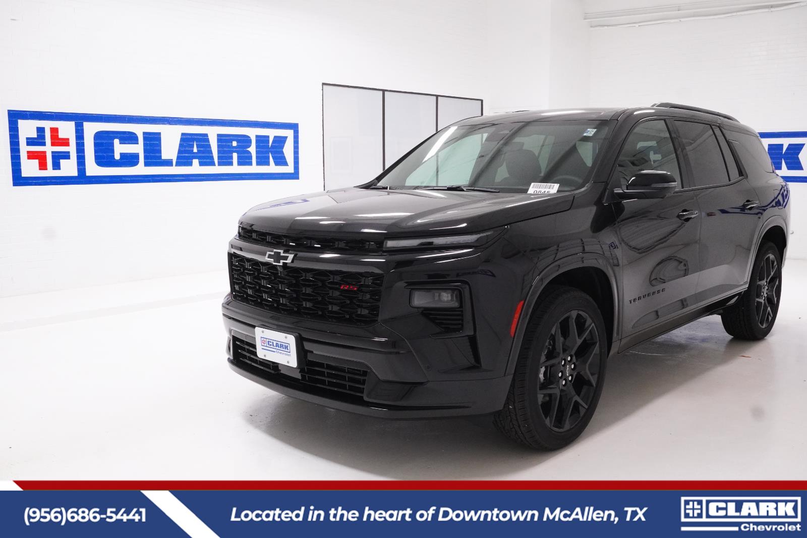Mosaic Black Metallic 2026 Chevrolet Traverse SUV / Crossover Front-Wheel Drive 8-Speed Automatic