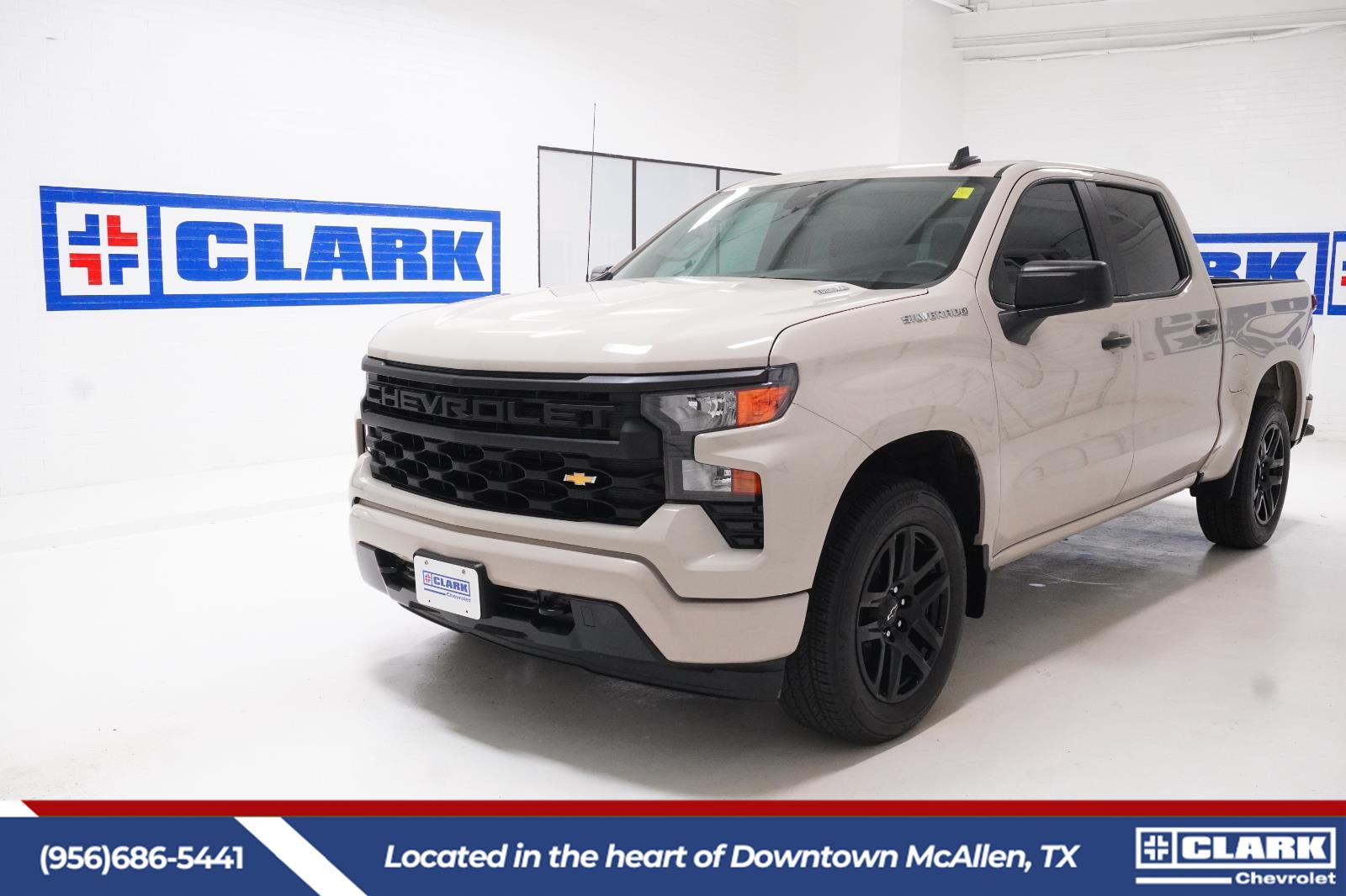 2026 Chevrolet Silverado 1500 Custom Crew Cab RWD