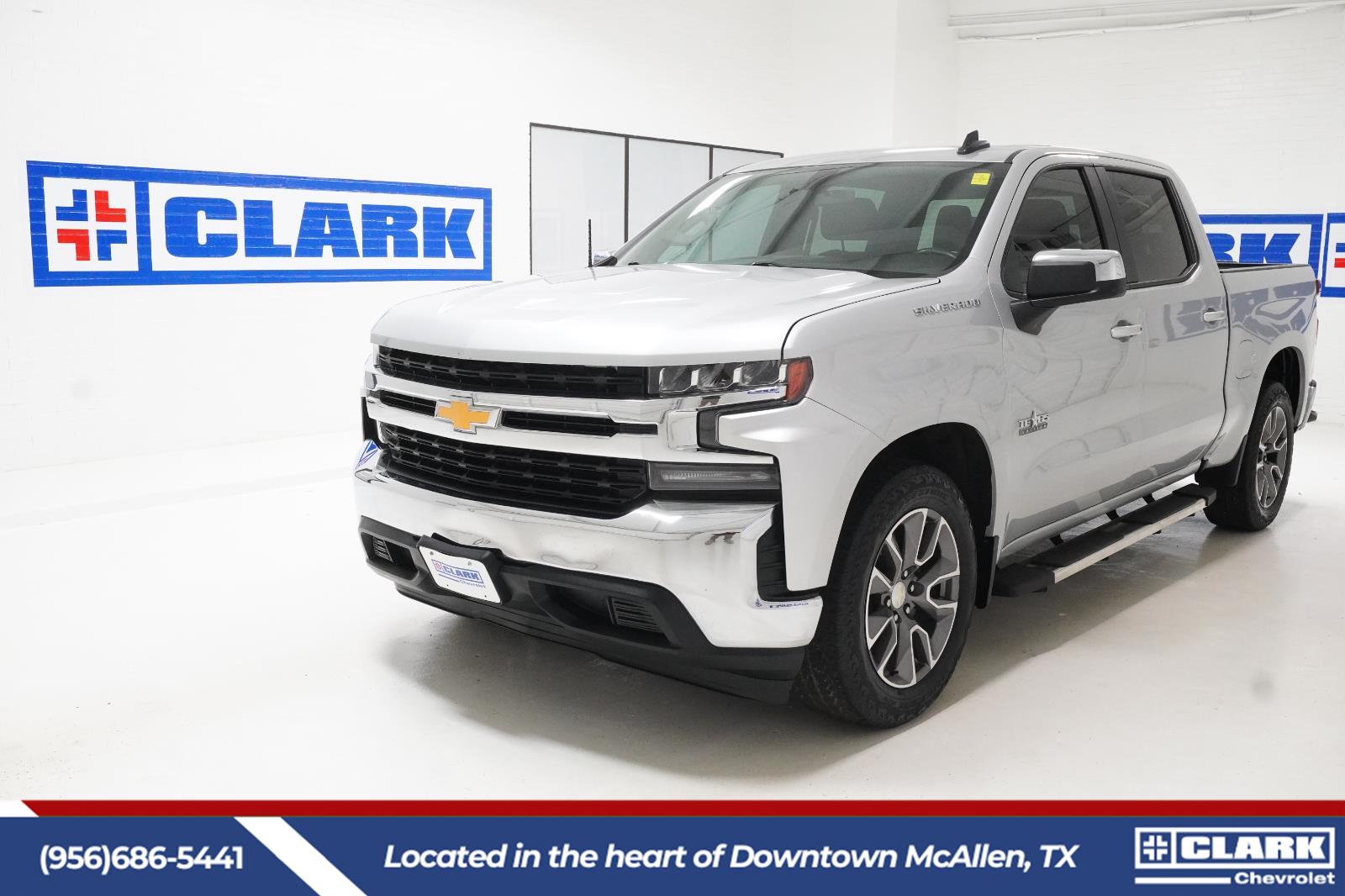 Silver Ice Metallic 2019 Chevrolet Silverado 1500 Pickup Truck 4X2 8-Speed Automatic
