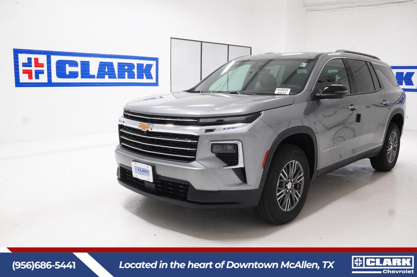 Sterling Gray Metallic 2026 Chevrolet Traverse SUV / Crossover Front-Wheel Drive 8-Speed Automatic