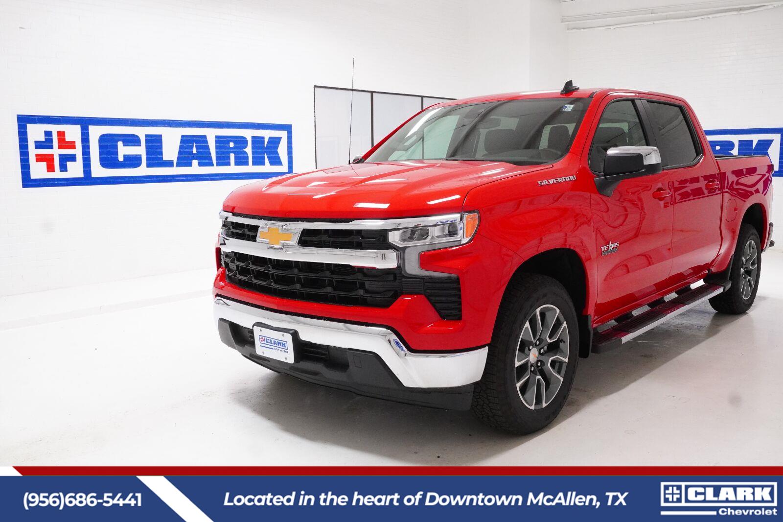 2026 Chevrolet Silverado 1500 Rojo (Red Hot) Camioneta 4X2 Automática