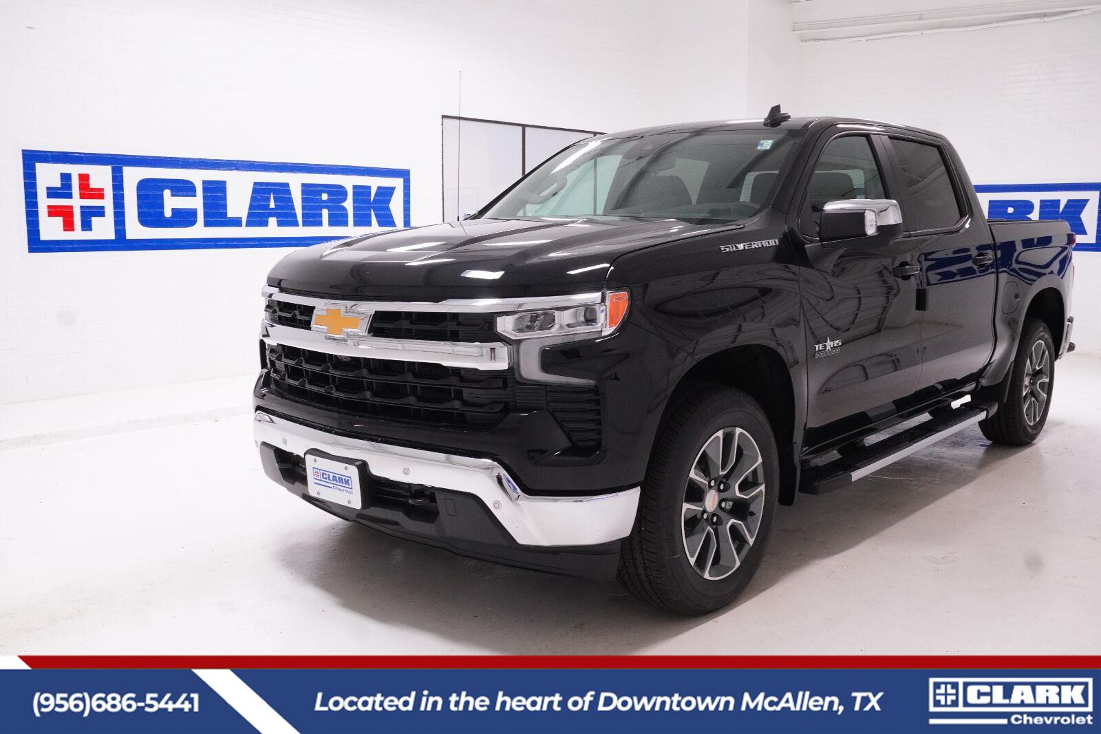 2026 Chevrolet Silverado 1500 Negro Camioneta 4X2 Automática