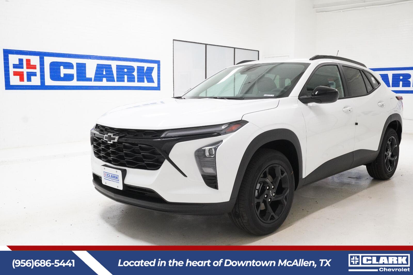 Summit White 2026 Chevrolet Trax SUV / Crossover Front-Wheel Drive 6-Speed Automatic
