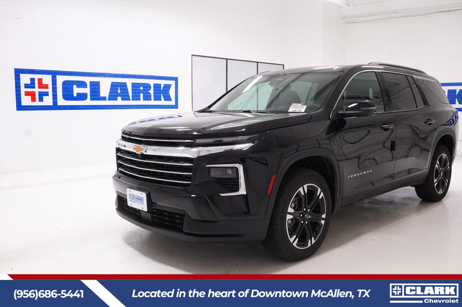 Mosaic Black Metallic 2027 Chevrolet Traverse SUV / Crossover Front-Wheel Drive 8-Speed Automatic
